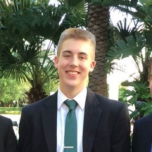 Meet your Posher, Ethan